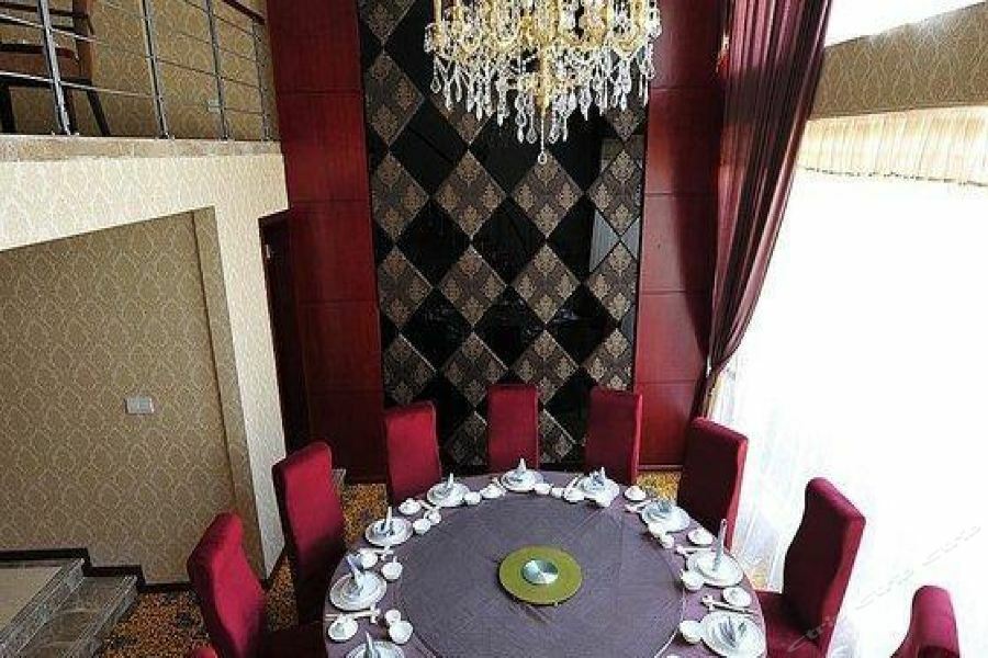 Chonpines Hotel Anshun Extérieur photo